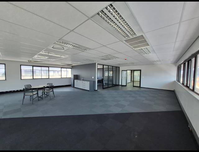 290M² OFFICE TO LET IN SANDTON CENTRAL